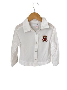 Zara White Button-Down Shirt with Teddy Patch size 4